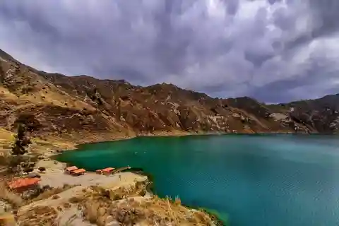 Da Quito: Tour di un giorno del cratere di Quilotoa con visita al mercato
