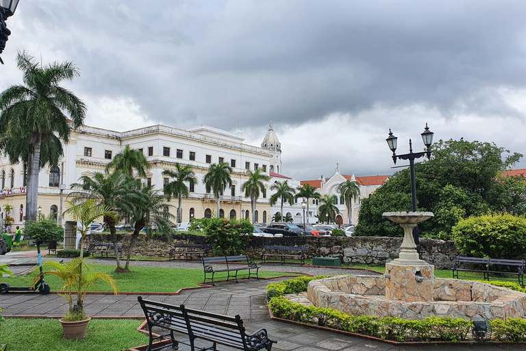 Panama City: Luxury Private City Tour