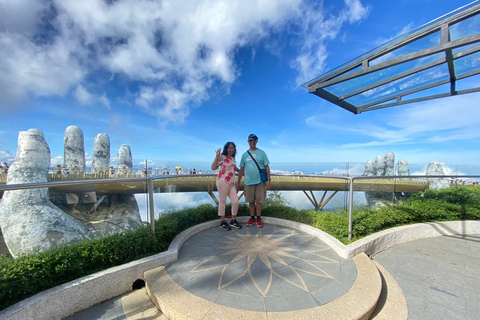 Danang/Hoian: Colline di Ba Na con ponte della Mano d&#039;Oro e buffetColline di Ba Na con il Ponte della Mano d&#039;Oro - Opzione per piccoli gruppi