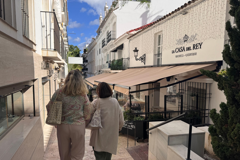 Estepona Altstadt Tour mit Tapas Verkostung