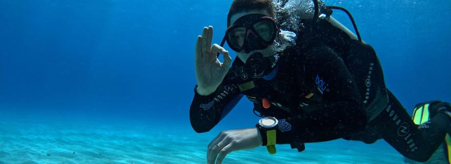 Île de Pâques : plongée récréative-touristique personnalisée