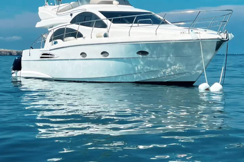 Malta: Luxus-Yacht-Hafenrundfahrt und Schwimmspot!