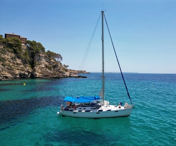 Palma de Mallorca: Sailing Boat Trip with Skipper & Tapas