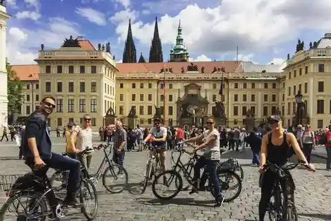 Исключительный частный велотур по Праге