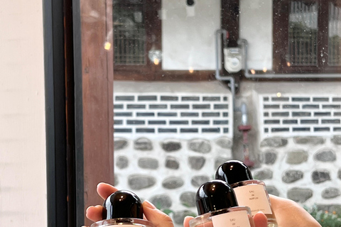 Seoul: Create Your Own Natural Perfume with a Perfumer&quot;