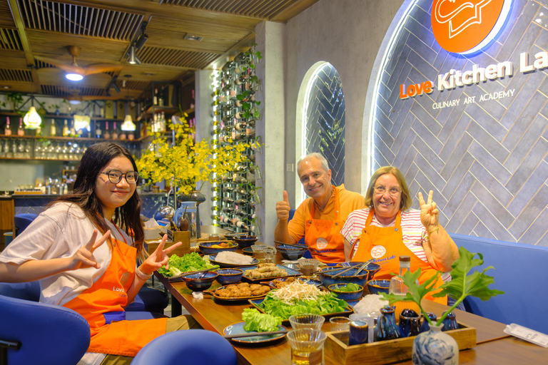 Hanoi: Market Visit and Home-Cooked Meal Cooking Class Private Option