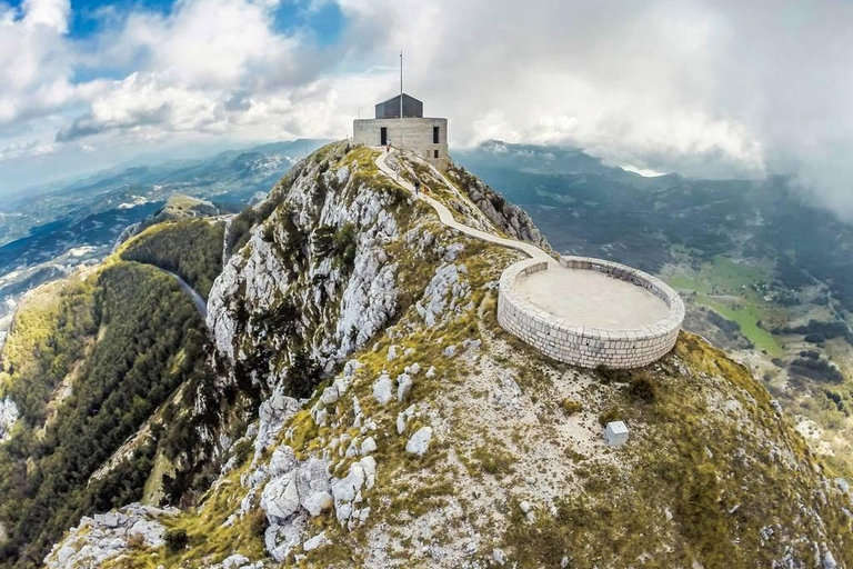 Lovćen, Njeguši & Boka panorama: Private Tour + Drone shots