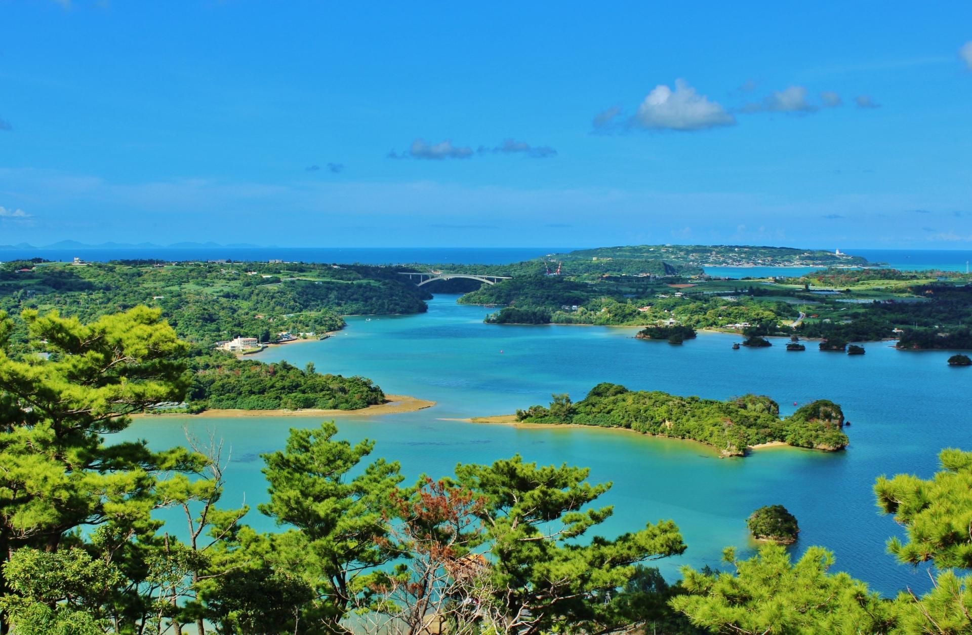 Matsushima: Spaziergang durch die malerische Bucht & Entdeckung des historischen Tempels