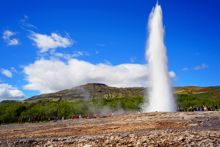 From Reykjavík: Golden Circle, Tomato farm & Laugarás Lagoon