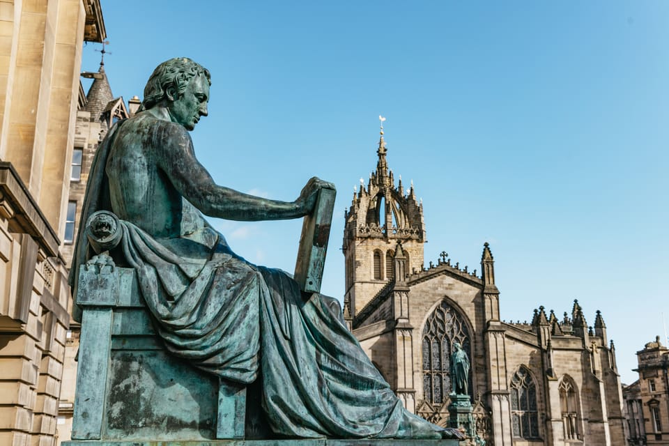 Edinburgh: Old Town History and Tales Walking Tour | GetYourGuide