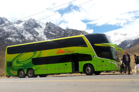 Cusco: Sleeper bus to Puno + Speedboat tour to Uros and Taquile Uros and Taquile Tour without Return to Cusco