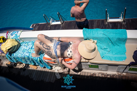 Ayia Napa: Blue Lagoon Cruise & Turtle Beach Cove