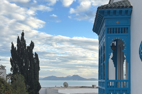 La Goulette: Guided Group Tour of Tunis, Carthage & Sidi Bou Said