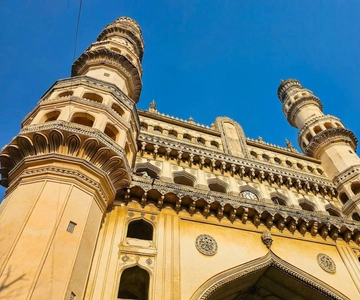 Hydrabad: Private 5-Hours Sightseeing Tour with Hotel Pickup