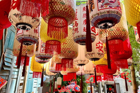 Kuala Lumpur: Chinatown & Centre Food Tour with 12 Tastings Kuala Lumpur: Food Tour with 12 Tastings & Drinks Upgrade