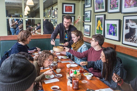 Toronto: Kensington Market Express Food Tour with 5 Tastings