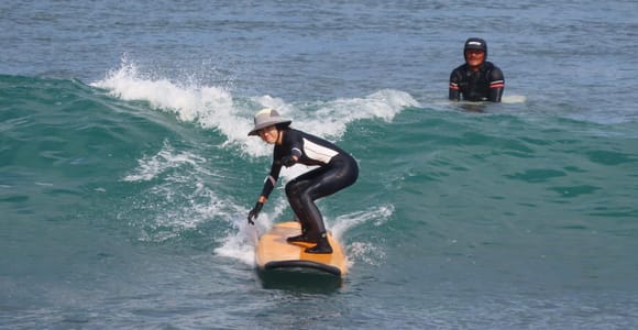 Uluwatu Beach 2-Hour Surf Lesson Experience for All Levels