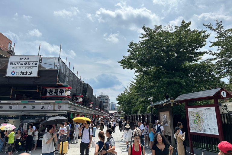 Tokyo : Visite d'Asakusa et du plus ancien temple de Tokyo, le Senso-jiTokyo : visite d'Asakusa et du plus ancien temple de Tokyo, le Senso-ji