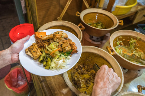 Ho Chi Minh : La visite culinaire végétalienne la plus cool de la villeHo Chi Minh : Visite culinaire végétalienne privée avec des locaux