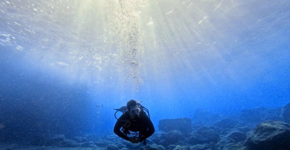 Chania: Shore Dive for Certified Divers