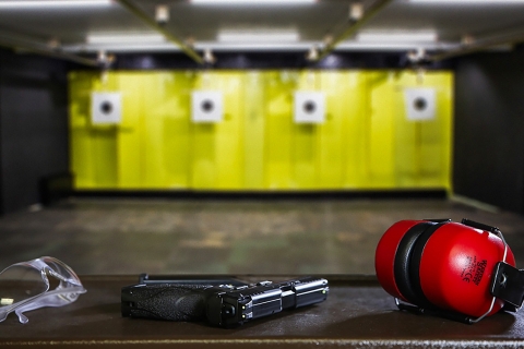 Praag: schietbaanervaring met maximaal 10 gewerenPraag: schietbaanervaring van 2 uur - pakket met 7 geweren