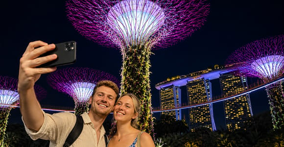 Singapore Night Tour with Rhapsody, Spectra and Cruise