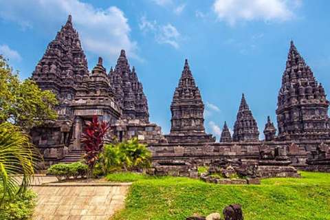 Borobudur Sunrise Premium Access & Breakfast Experience SHARED TOUR Premium Access & Breakfast Experience