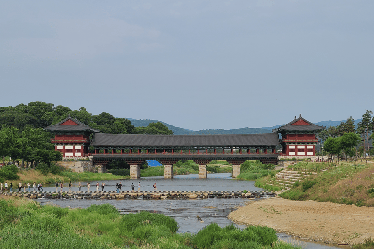 Au départ de Busan : visite du patrimoine UNESCO de Gyeongju avec vue nocturneGyeongju : départ de Busan pour une visite guidée du patrimoine de l&#039;UNESCO avec vue nocturne