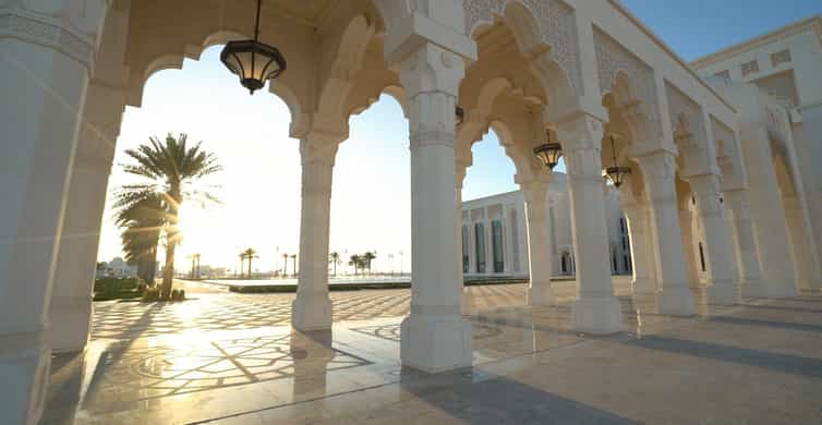 Abu Dhabi: Big Bus Hop-On Hop-Off Sightseeing Tour photo 16