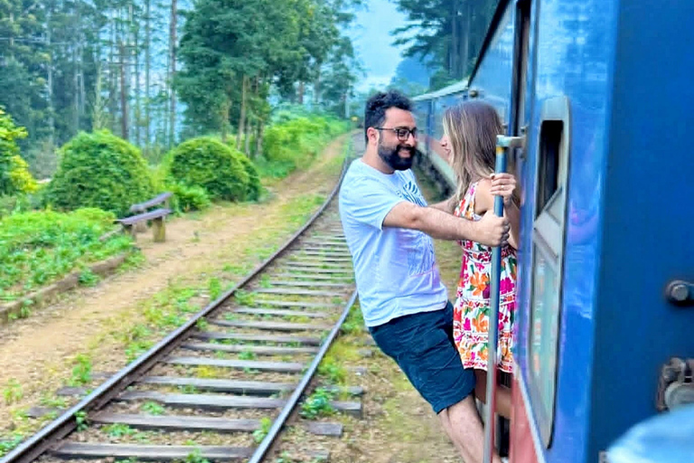 Kandy to Ella: Go by Car to Nanuoya & take the Train to Ella Kandy to Nanuoya Drop By Car & Ella Train Ride (05)