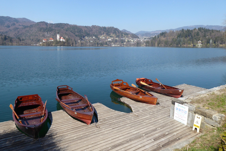 Zagreb: Postojna Cave, Lake Bled & Ljubljana Private Tour