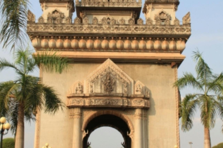 Carro particular com motorista em Vientiane – Vá a qualquer lugar, a qualquer hora