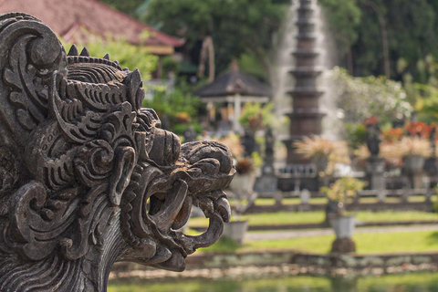 Templo de Lempuyang: Cachoeira Kanto Lampo / Viagem de 1 dia particularTour particular / Ingressos e taxas de entrada com tudo incluído.