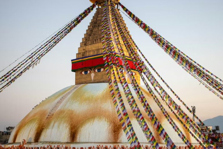Kathmandu: Boudha and Pashupati Aarati with Priest