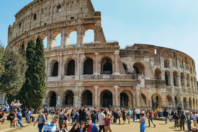 Tour subterráneo del Coliseo y la antigua RomaTour grupal en inglés - Hasta 10 personas