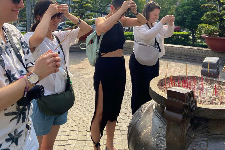 Explore Saigon City Sightseeing & Mekong Delta Cruise Tour Vip Tour With BBQ Lunch