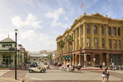 From Houston: 6-Hour Galveston Island Tour