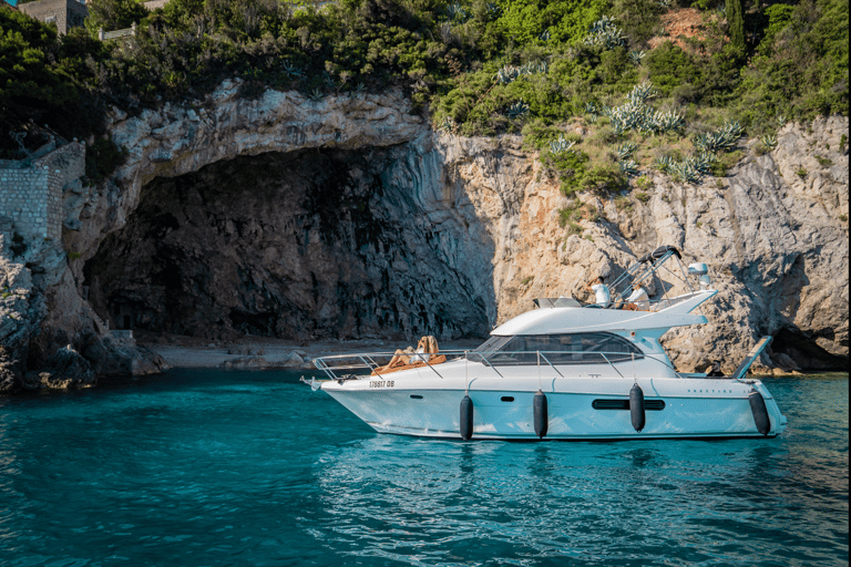 Dubrovnik: Alquiler privado de las Islas Elafitas en yate de lujo