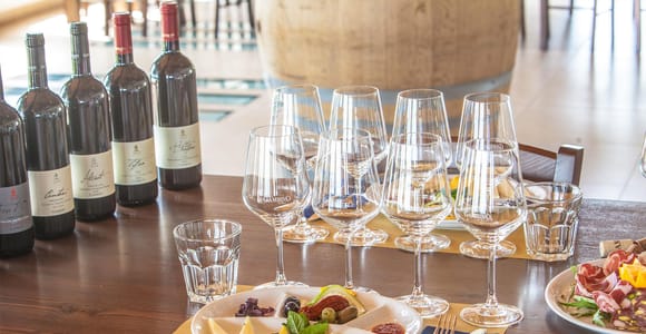 Taormina: Private 3 Etna Family Wineries Tour with Tastings