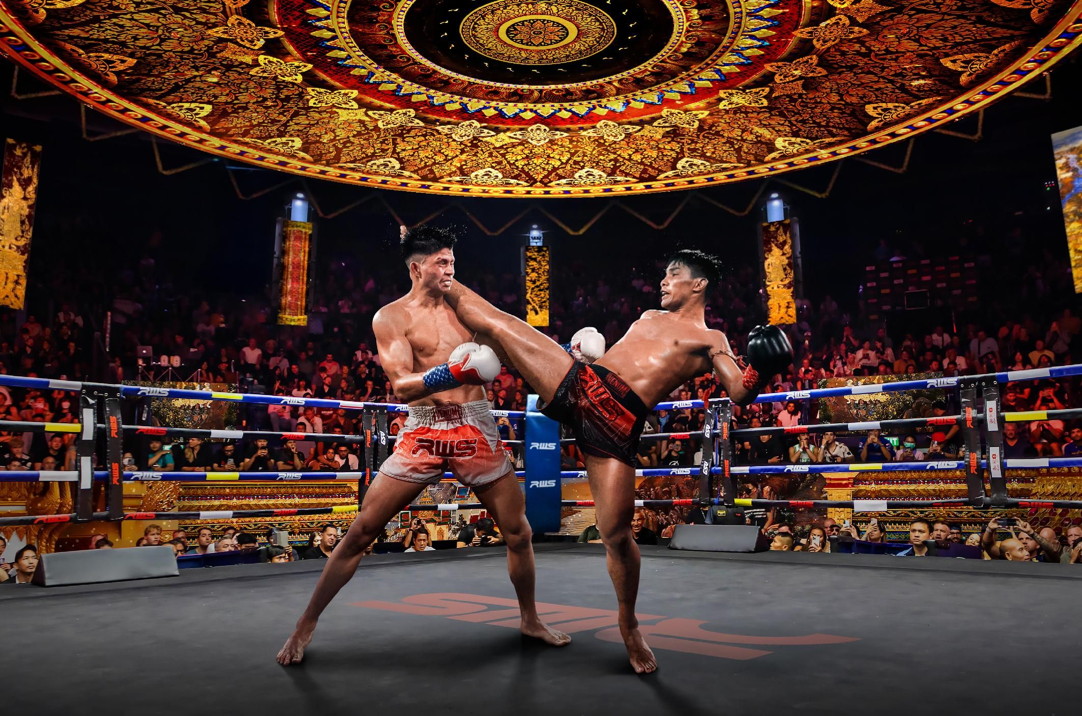 Bangkok: Muay-Thai-Boxen im Rajadamnern-Stadion