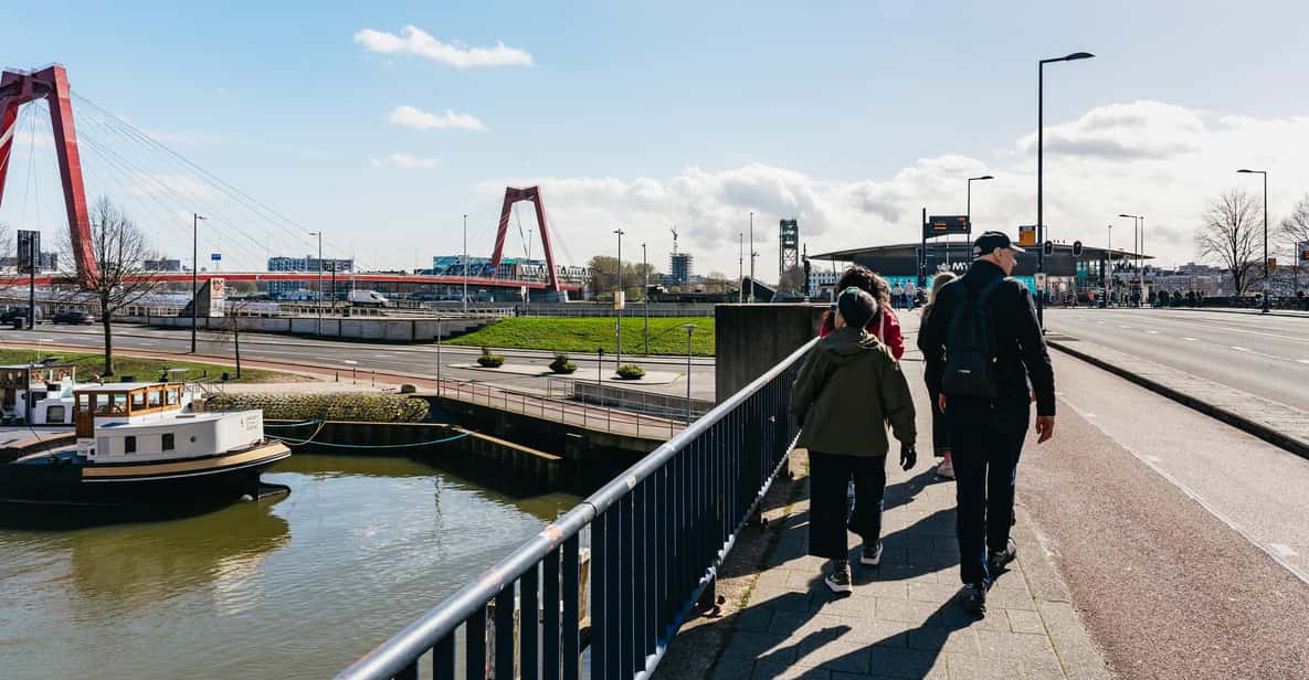 Afbeelding 14 van Rotterdam: Wandeltour met gids door architectonische hoogtepunten