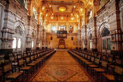 班加罗尔：科尔哈普尔一日旅行（含机票和导游）