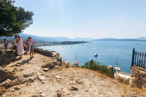 Isola di Poros: escursione di un giorno in autobus da Atene con bagno