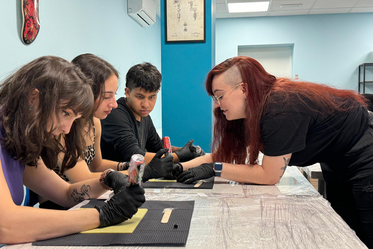 مدريد: ورشة الوشم