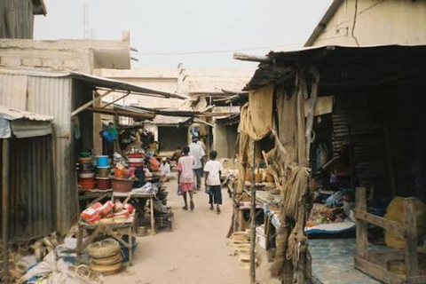 Kaolack: Guided City Tour with Market and Salt Flats