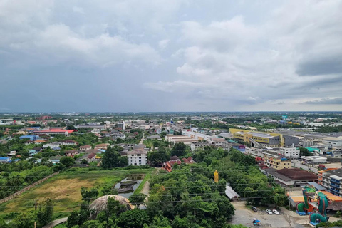Private: Floating Market, Maeklong Train & Dragon Temple All-inclusive Package