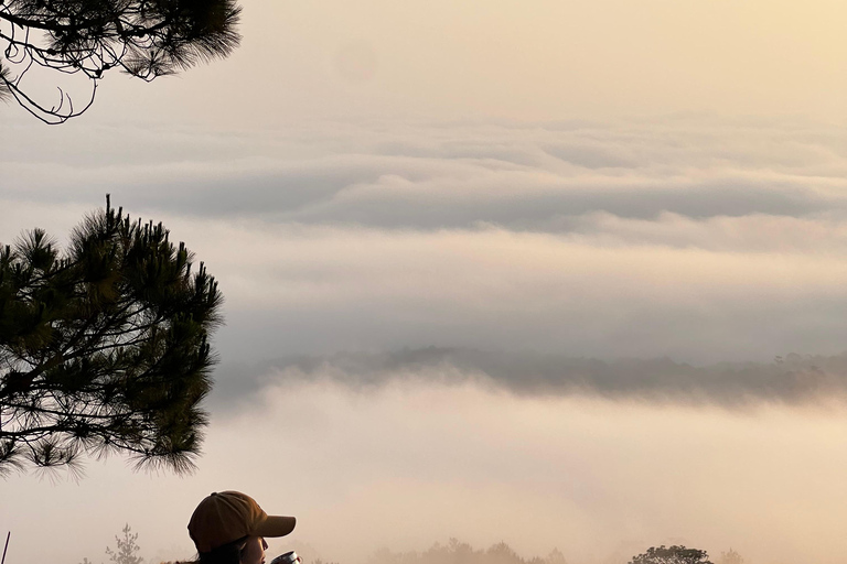 Dalat: Cloud Chasing packaged hike - Sunrise Pickup Included Group Packaged Tour - Free photo & video taken by tour guide