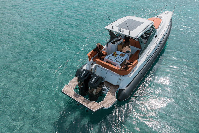 Luxury Yacht Escape from Ierapetra:Transfer & Meals Included Ierapetra: Paradise escape with luxurious yacht & transfer