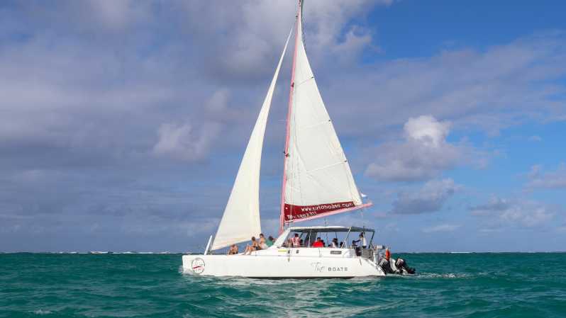 Trou D'eau Douce: Catamaran Cruise to lle aux Cerfs
