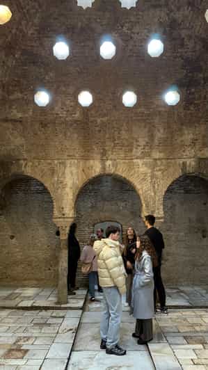 Granada: Arabic Monuments Guided Tour